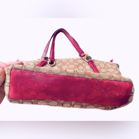 *SOLD* Authentic Coach Kelsey Style Satchel Bag - Picture 7 of 9